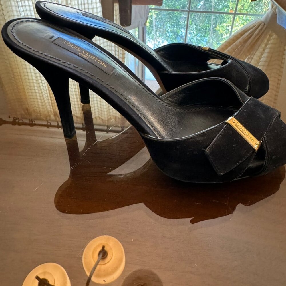 Louis Vuitton Black Suede Cross Strap Slides Sandals Size 35 1/2 - Picture 8 of 15